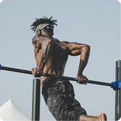 Outdoor calisthenics workout